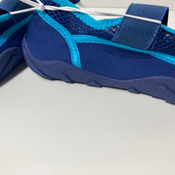 Water Beach Shoes Size 5/6 Navy Blue Slip on Shoes Athletech - Picture 7 of 14